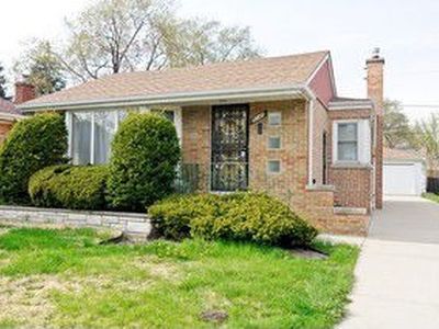 5240 Howard St, Skokie, IL, 60077