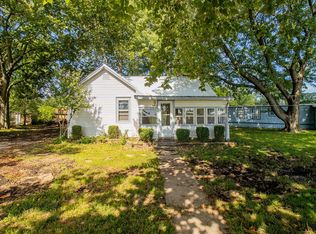 214 S Louisa Ave, Williamsburg, KS 66095