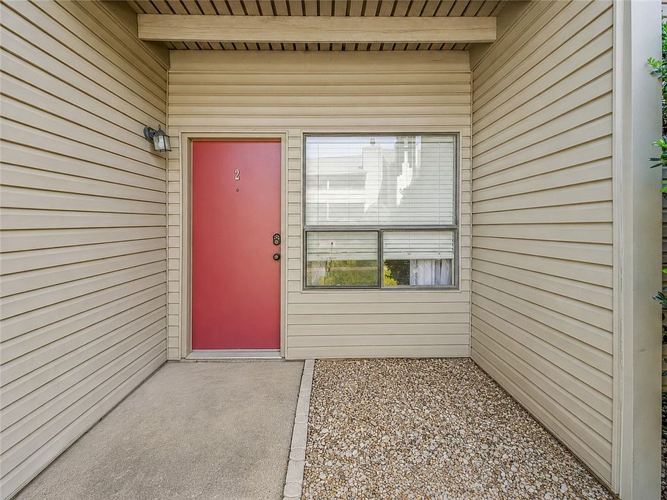 1st image of 1902 Dartmouth St APT O2