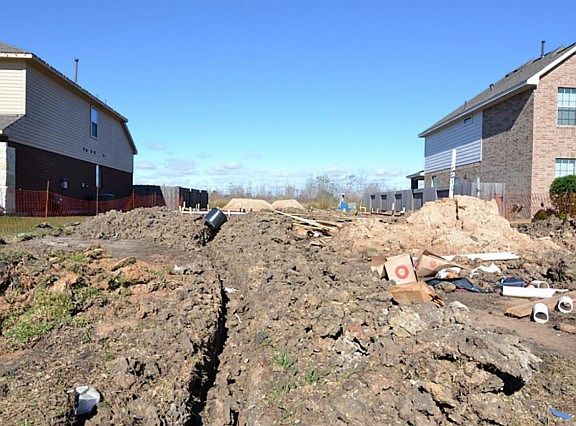 4th image of 6610 Hawkins Hill Ln
