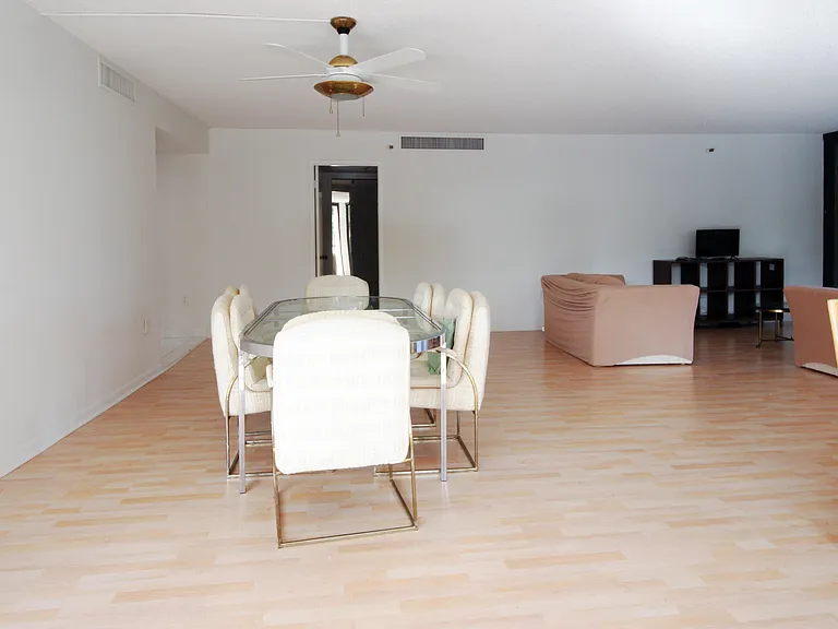 2450 Presidential Way #208 — Photo 15