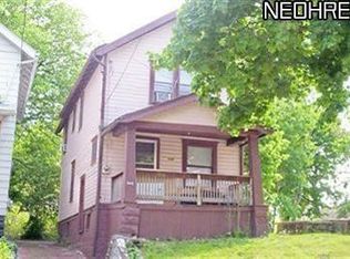 949 Haynes St, Akron, OH 44307