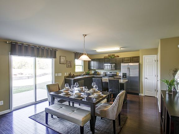 Aspire Eat-In Kitchen