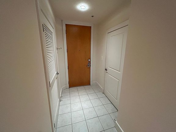 2nd image of 1200 N Hartford St APT 501
