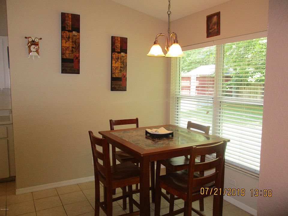 1st image of 523 NE 39th Ave
