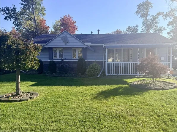 2024 Homewood Dr, Lorain, OH 44055