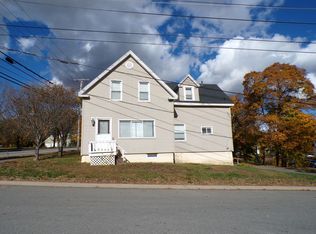 228 Main St, Orono, ME 04473