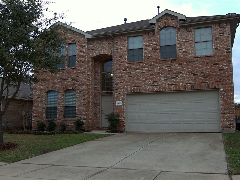 1st image of 1205 Shamrock Dr