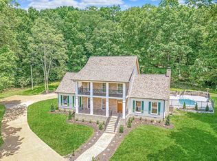 325 E Piney Rd, Dickson, TN 37055