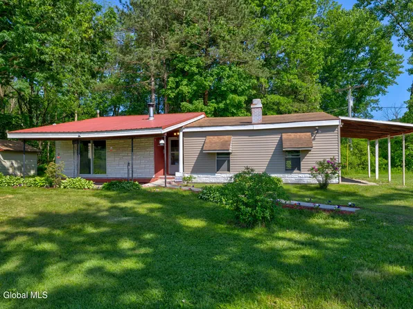116 County Road 68, Saratoga Springs, NY 12866