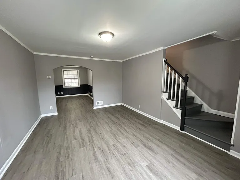 609 Aldworth Rd — Photo 19