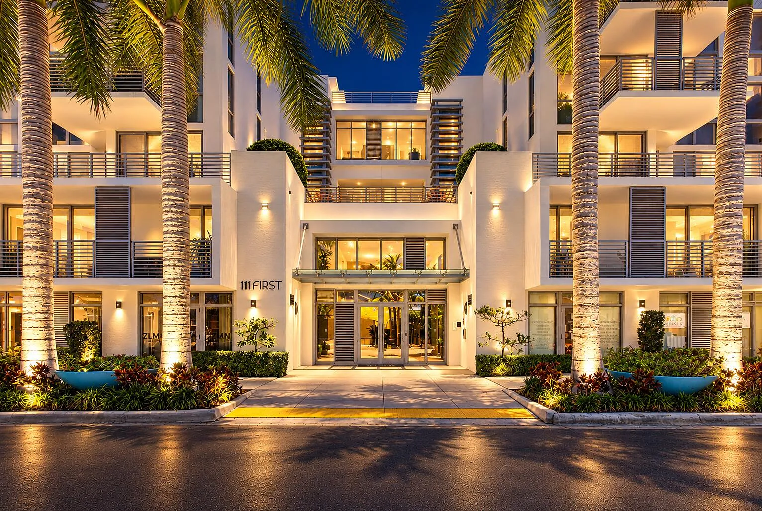 111 First Delray Condo — Photo 2