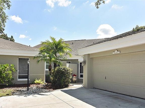 3rd image of 21693 Sungate Ct