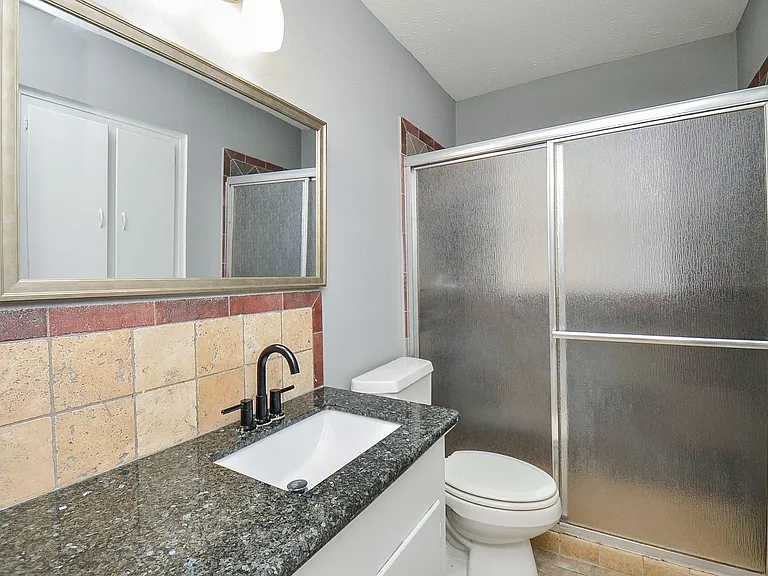 6322 Clemson St — Photo 11