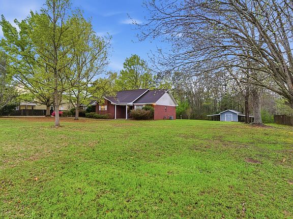 5th image of 33 Joe Traylor Rd