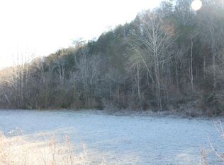 530 War Creek Rd, Eidson, TN 37731