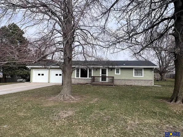 1502 313th Rd, Seward, NE 68434