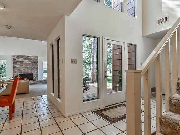 5th image of 547 E Cypresswood Dr