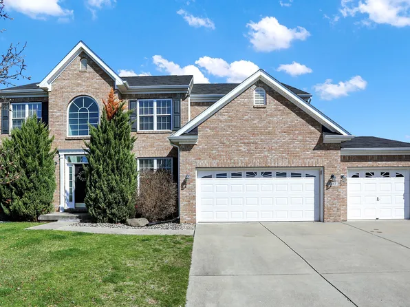 3402 Wild Flower Ct, Bargersville, IN 46106