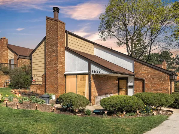 8623 North Servite DRIVE, Milwaukee, WI 53223
