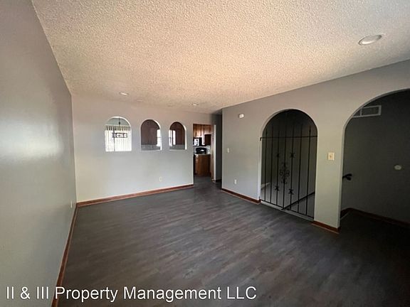 4th image of 5826 Farley Ave