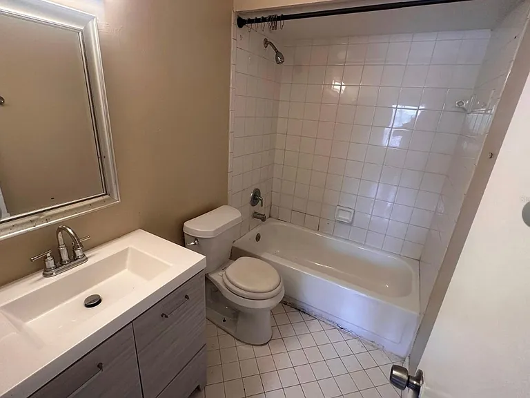 5213 Via Hacienda Cir #B308 — Photo 8