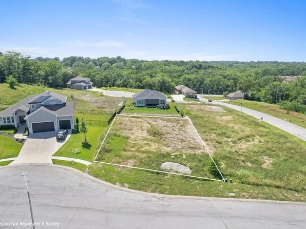 12204 Grand Ave, Kansas City, MO 64145