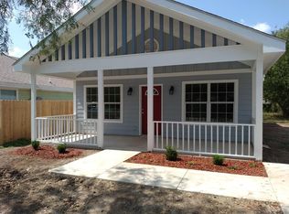 527 S Camp St, Uvalde, TX 78801