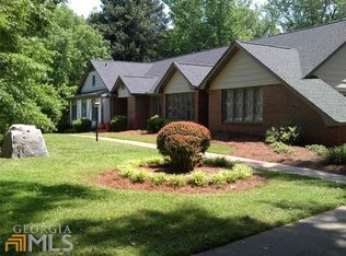 135 Quail Valley Rd, Social Circle, GA 30025