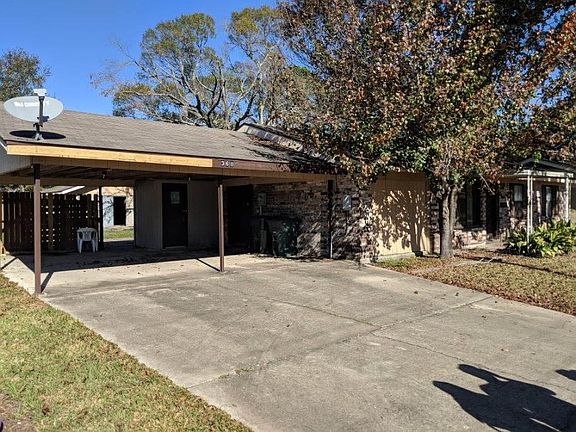 2nd image of 360 Heather St