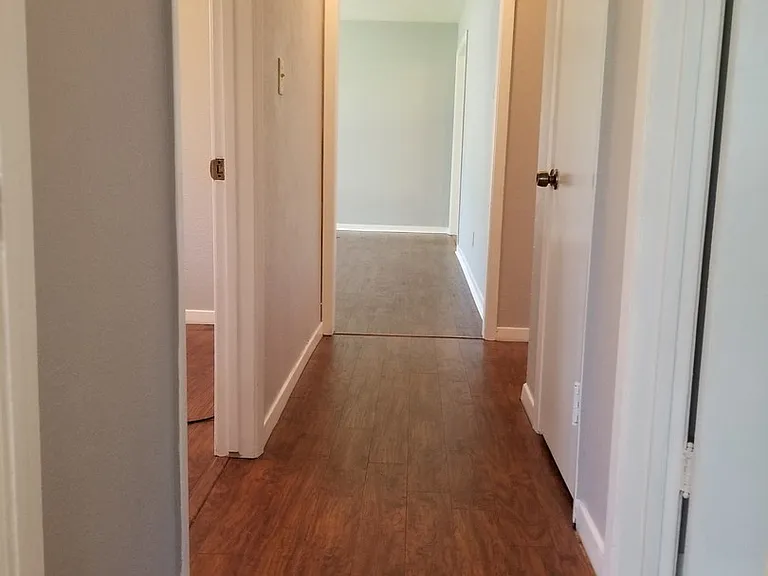 6311 E 148th Ter — Photo 10