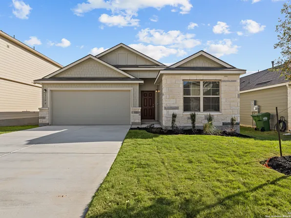 13108 Bay Point Way, St Hedwig, TX 78152