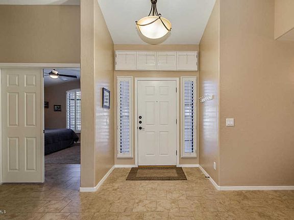 5th image of 1352 W Honeysuckle Ln