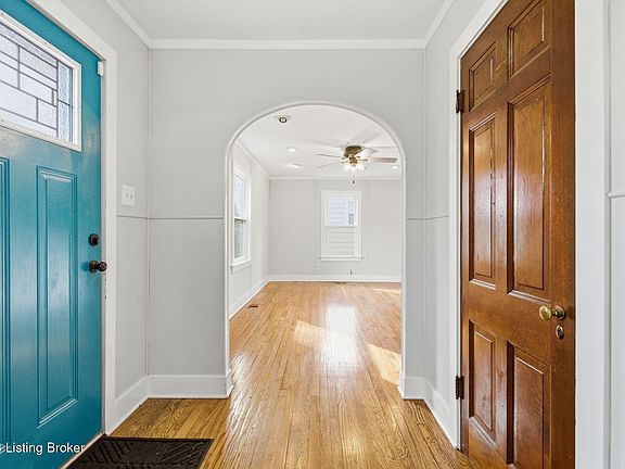 5th image of 350 Belvar Ave