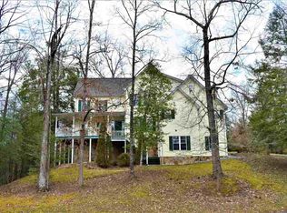 2240 Battle Ground Dr, Pigeon Forge, TN 37863