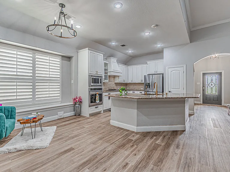 1805 Stetson Way — Photo 6