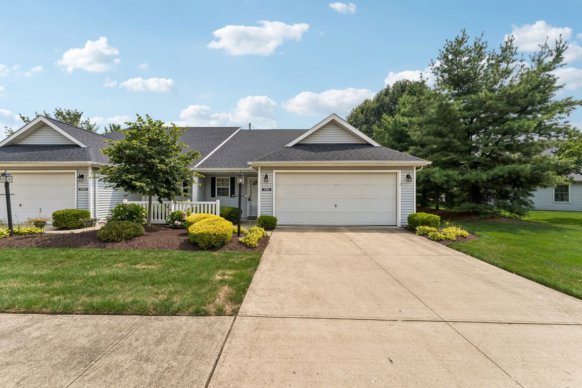 Lilac Ct-S0508-001.jpg