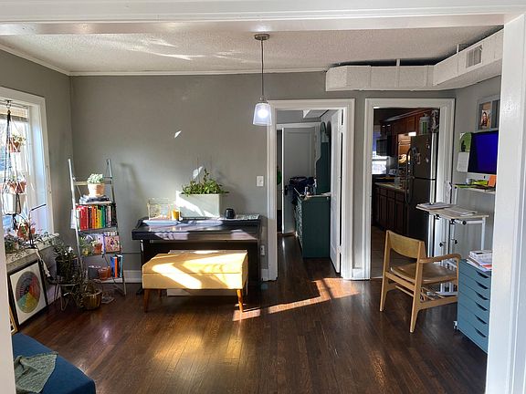 4th image of 2820 Harrison St APT 3S
