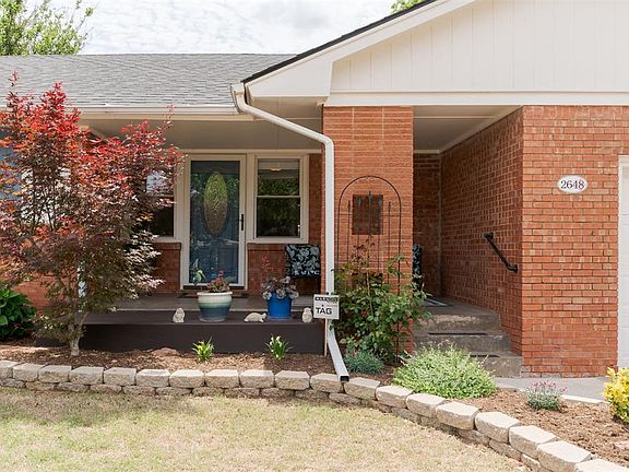 5th image of 2648 Lakeside Dr