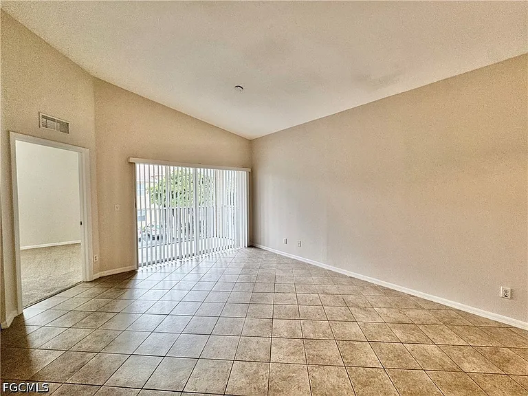4128 Bellasol Cir #1424 — Photo 8