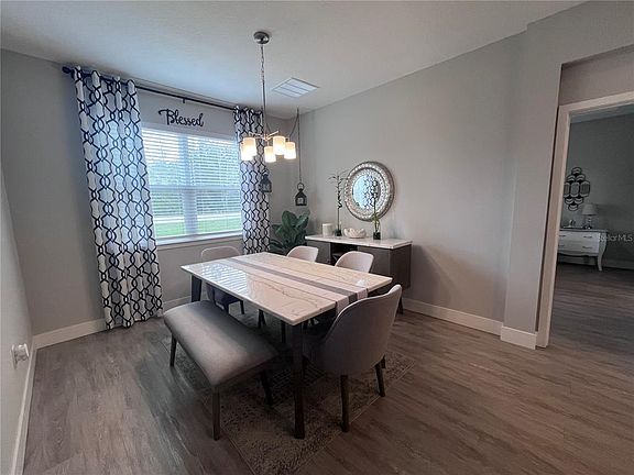 5th image of 41 WHITE STAR DRIVE