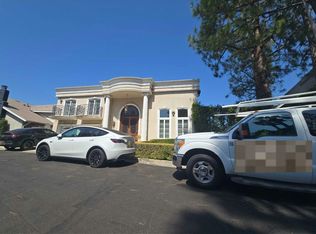 2420 Hercules Dr, Los Angeles, CA 90046