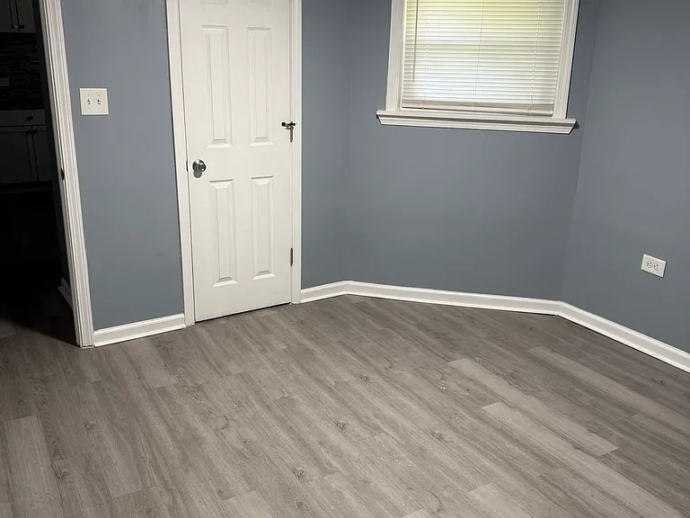 172 N La Crosse Ave #BASEMENT — Photo 7