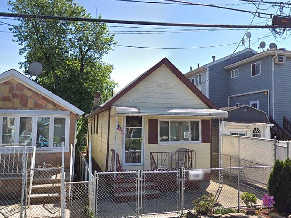 1st image of 556 Hunter Ave