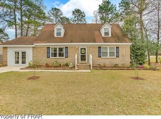3723 Hillcrest St, Hope Mills, NC 28348