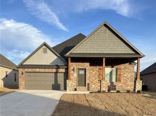 1110 Flat Rock St, Bentonville, AR 72713