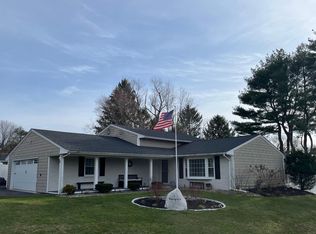 5 Kensington St, Braintree, MA 02184