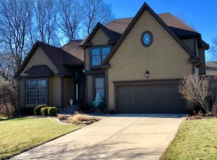 14112 Bradshaw St, Overland Park, KS 66221