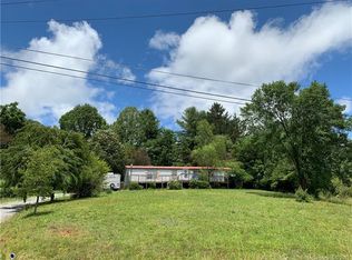 901 Tinsley Rd, Brevard, NC 28712