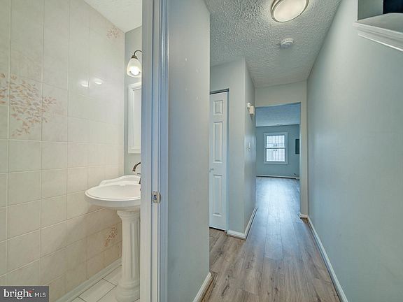 4th image of 2048 N Anvil Ln